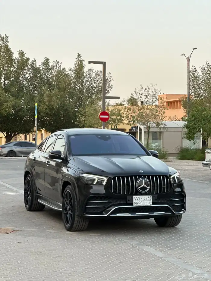 للبيع مرسيدس GLE53 موديل 2022 نايت بكج 9