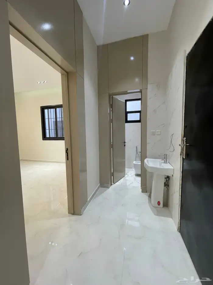 درج داخلي للإيجار بحي البيان جديده وتشطيب فاخر 9