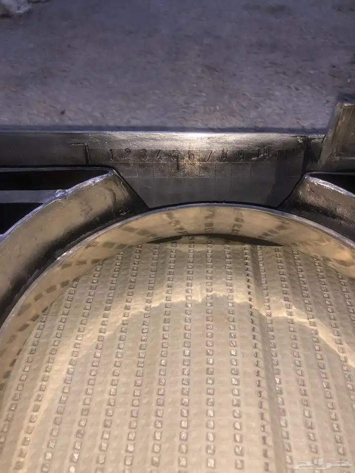 شبك أمامي هايلكس 75-78 كلاسيك تايلندي 5