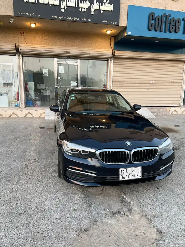 بي ام دبليو 520i موديل 2019 18