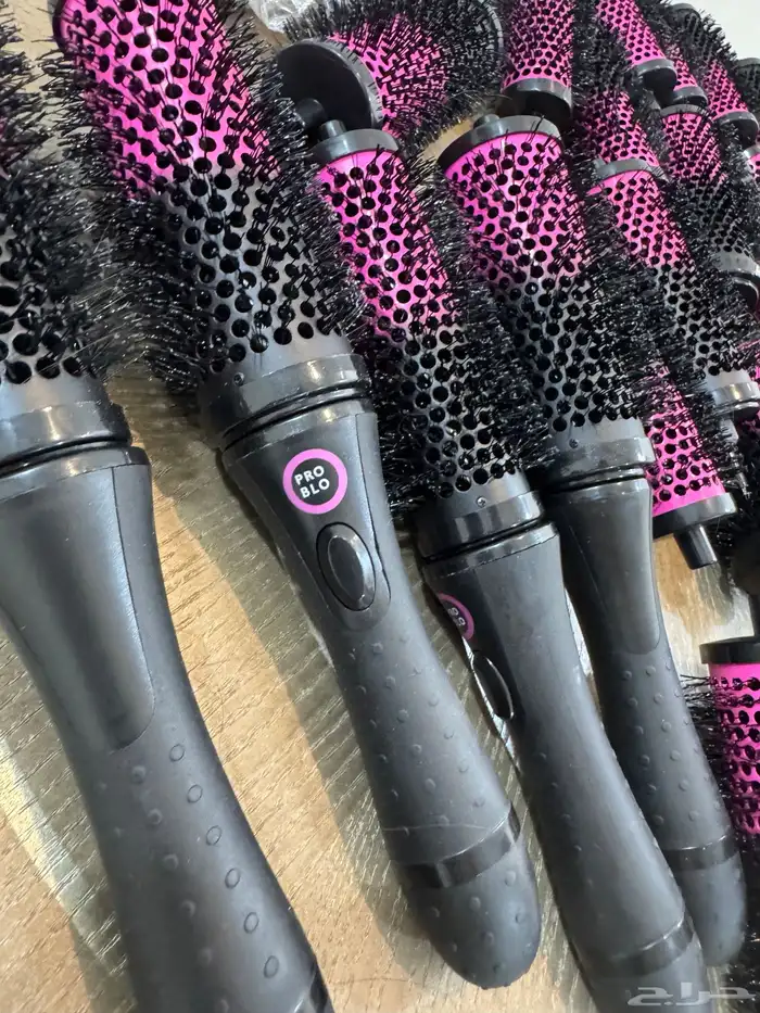 فرش تصفيف شعر احترافية من ماركة PRO BLO الأصلي 1