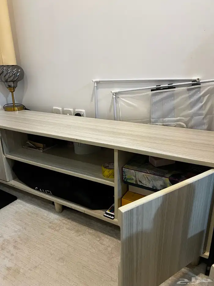 دولاب ملابس   تسريحة   طاولة 5