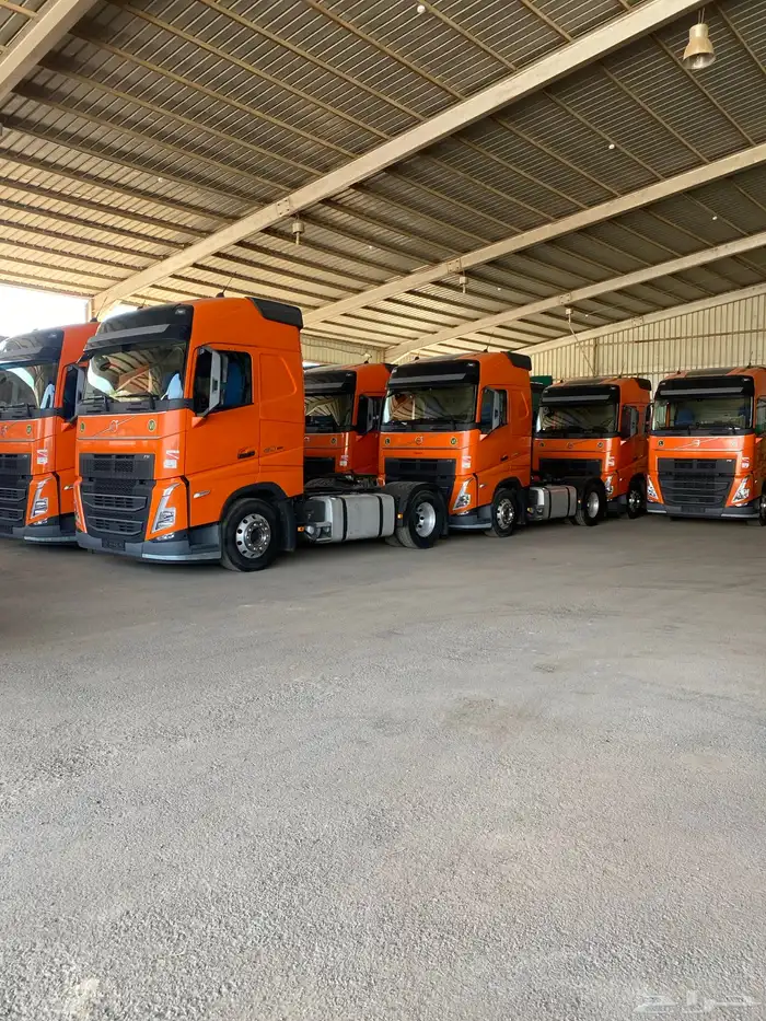 شاحنات VOLVO 2021   2022 0
