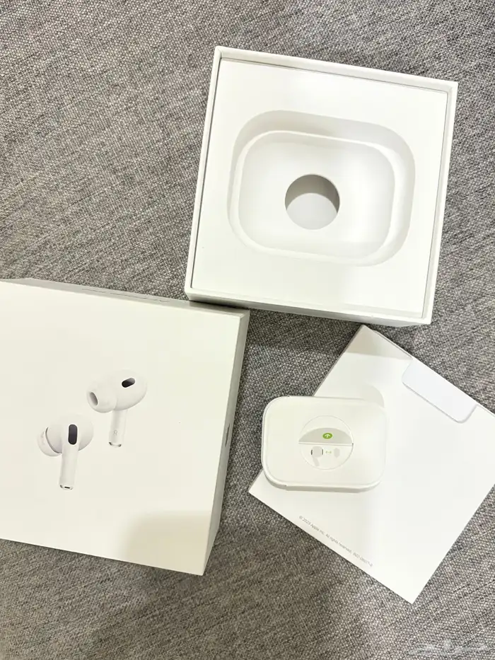 سماعة Airpods pro (الجيل الثاني) 0