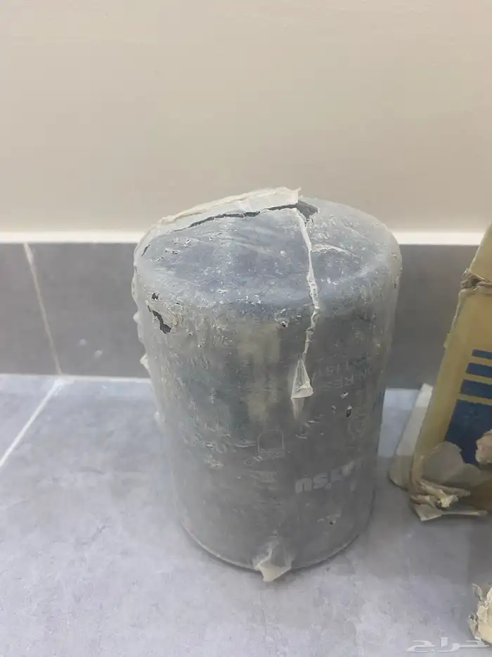 فلتر زيت حقة معدات كبيره جديده أصلي 2