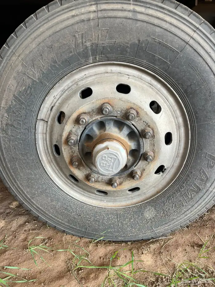 تانكي محروقات 32000 لتر مشروط 2