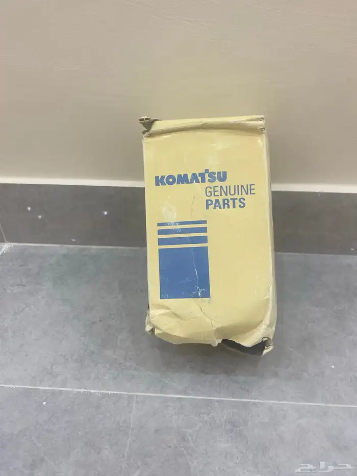 فلتر زيت حقة معدات كبيره جديده أصلي 16