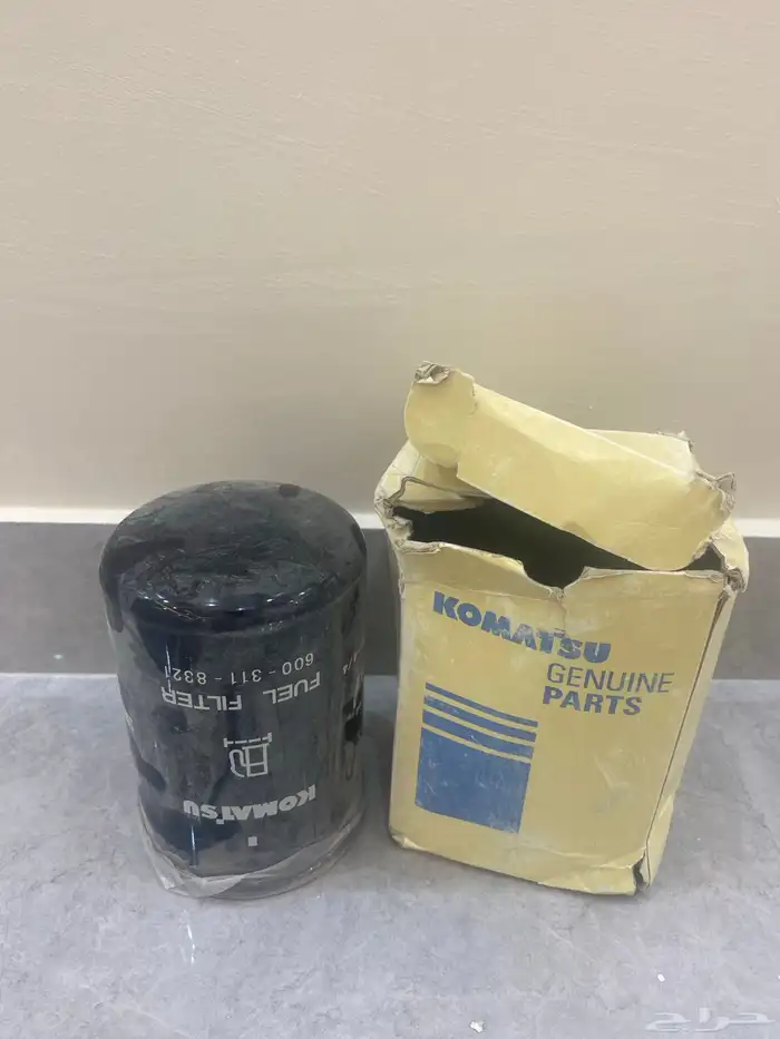 فلتر زيت حقة معدات كبيره جديده أصلي 5