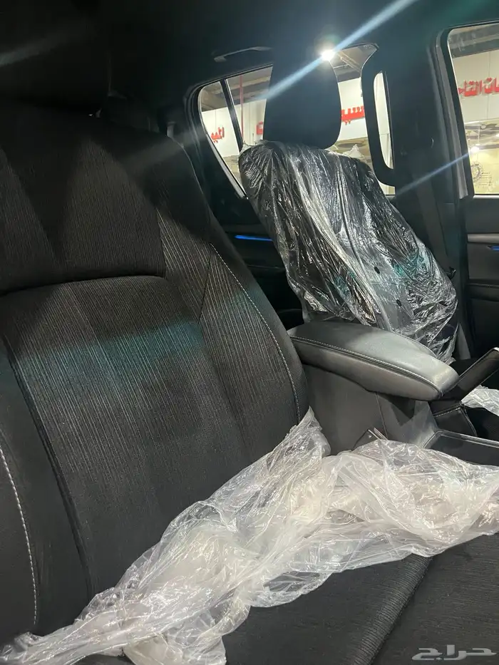 تويوتا هايلكس 6 سلندر ادفنشر عداد قليل 38