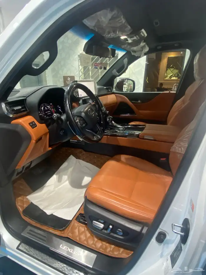 تم البيع لكزس VIP - LX600 موديل 2023 بلاك اديشن 6