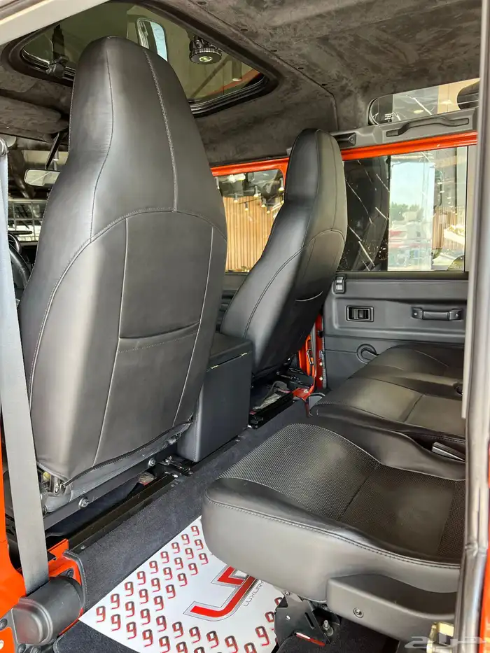 ديفندر 110 قير اوتوماتيك - LAND ROVER Defender 110 6