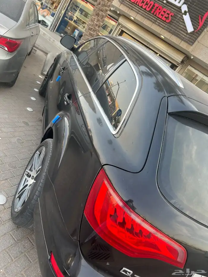 اودي Q7 9