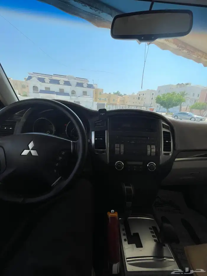 ميتسوبيشي باجيرو 2016 24