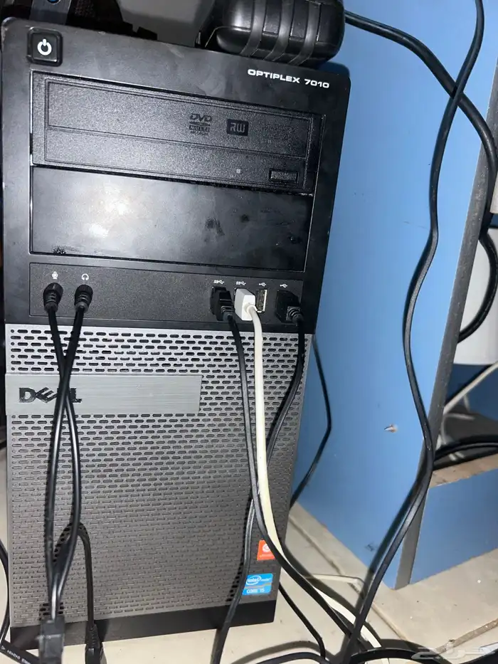كمبيوتر dell نضيف جدا 0