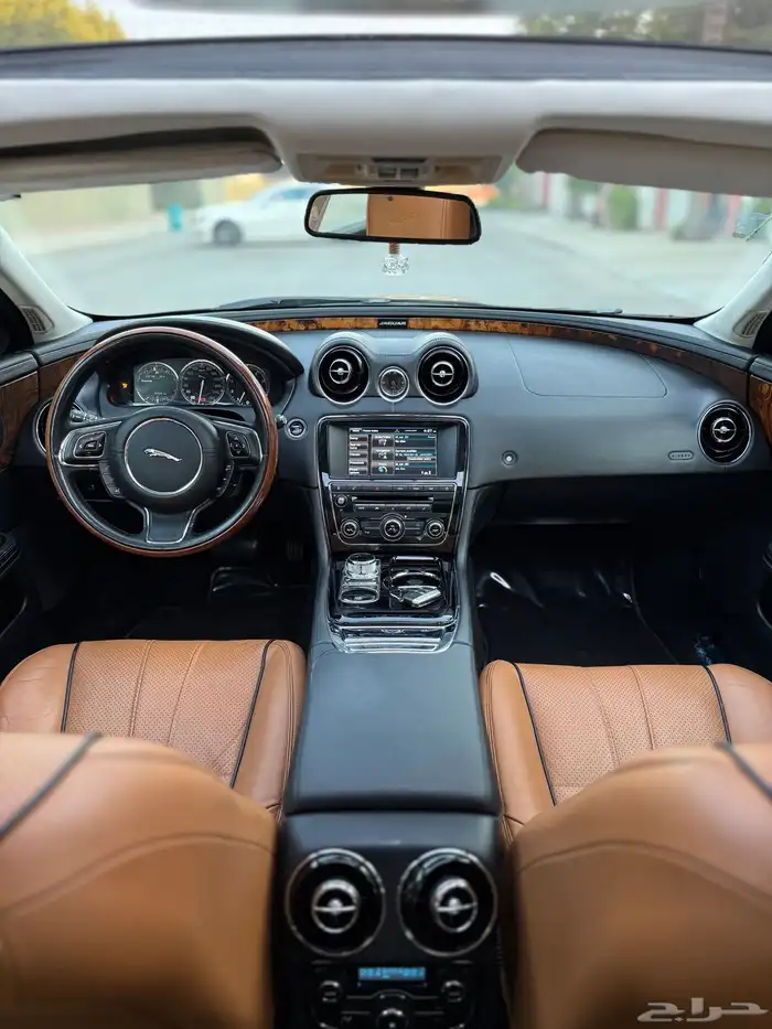JAGUAR XJ L 2015 31