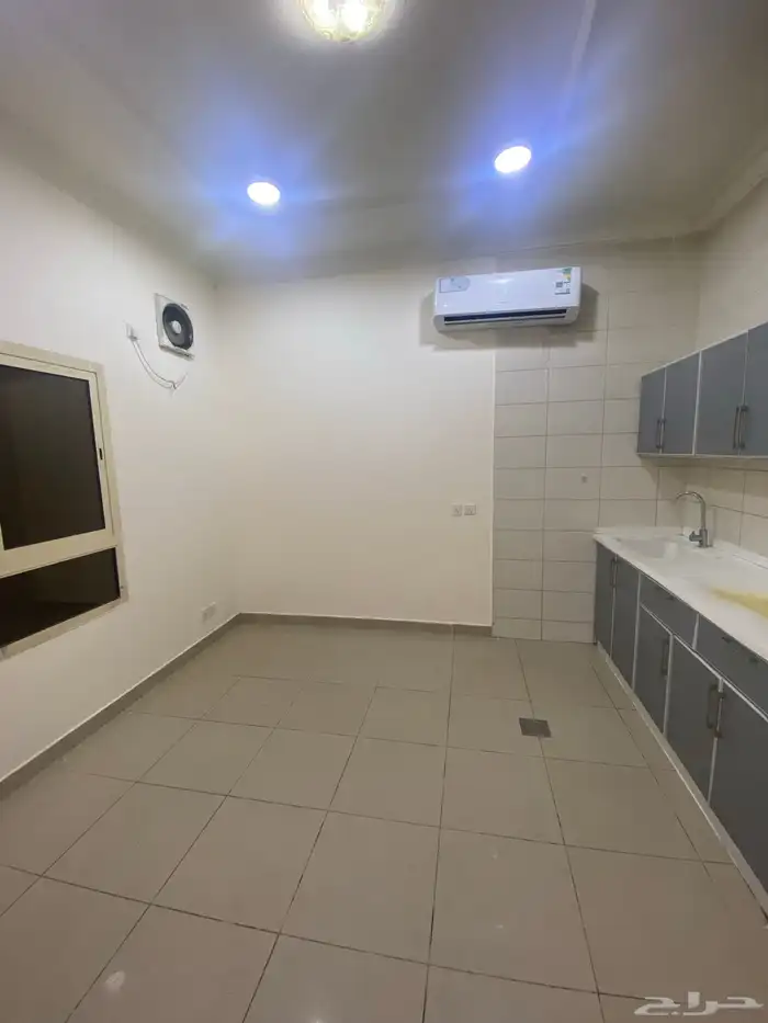 شقة سكنية للايجار بحي الفيصلية  الدمام 2