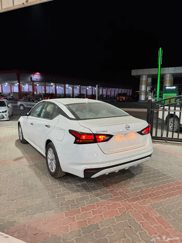 نيسان التيما فئة S ستاندر بنزين 2025 3