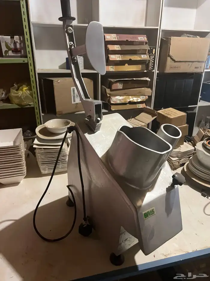 اغراض مطعم وكوفي 8