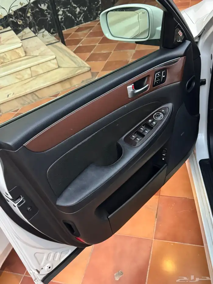 هونداي جنسس 2012 فل كامل اعلى فئة 12