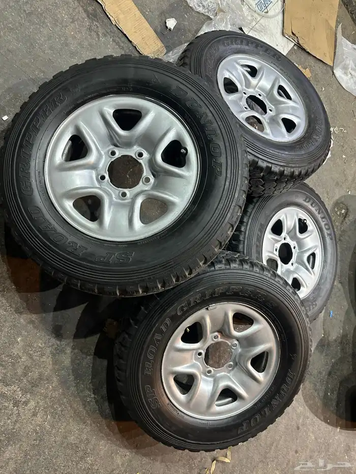 جنوط ديازل وكاله مع كفرات دنلوب لبنه وكاله مقاس 17 جيب 5