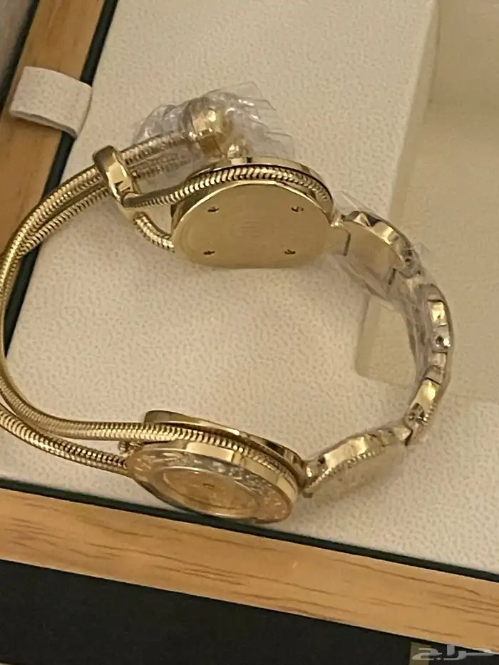 ساعة أنيقة جنيهات مع فصوص الماس 4