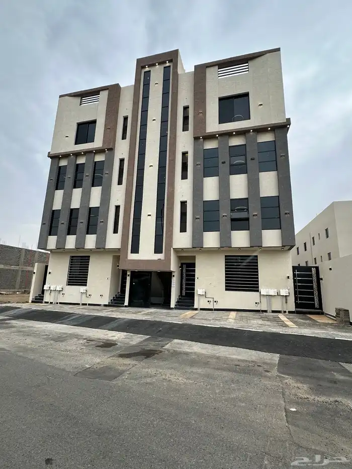 للبيع شقق تمليك ارضي و علوي مع سطح و مصعد ابها البديع 1