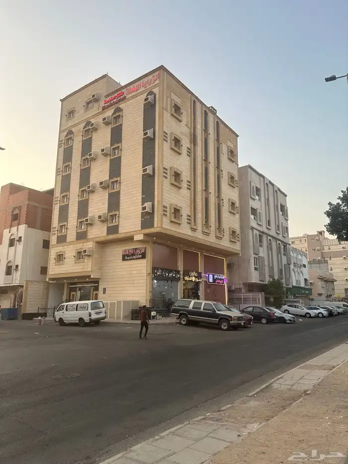 عماره فندقيه للبيع في الصفا جدة 2