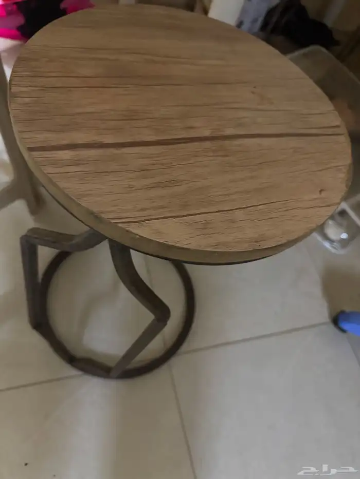طقم كنب مع طاولات 1