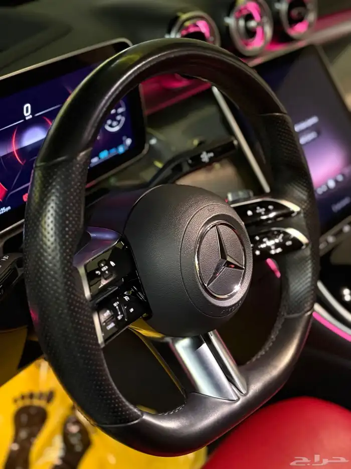 مرسيدس C300 2022 اعلى المواصفات جفالي 163 الف 7