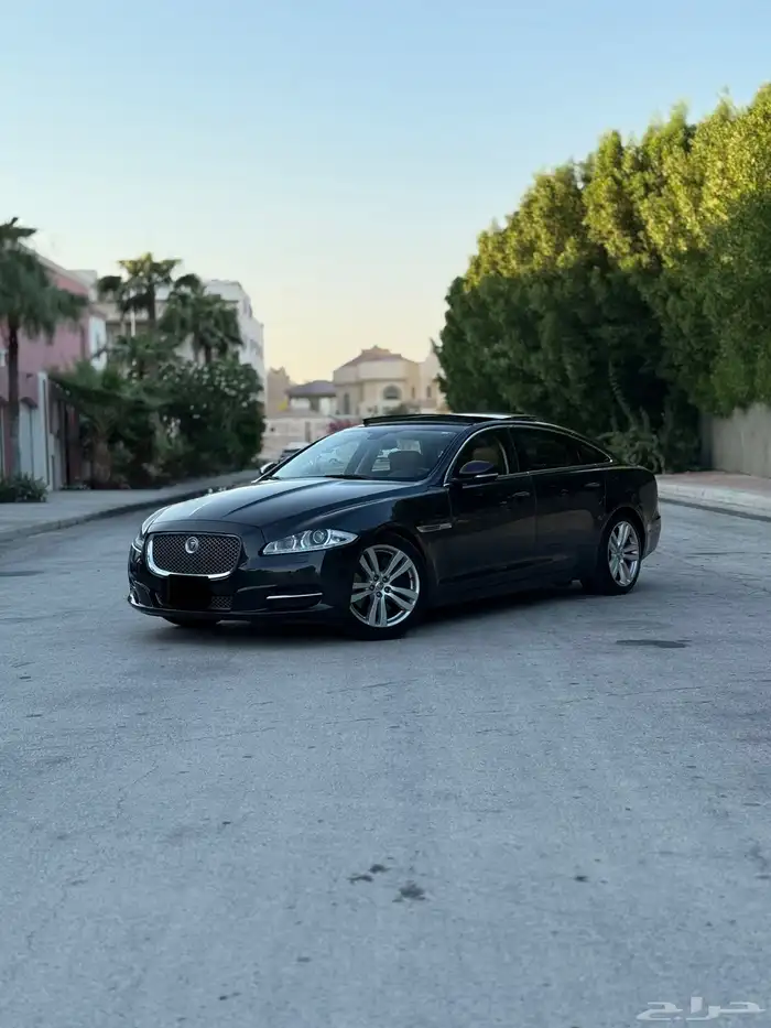 JAGUAR XJ L 2015 38