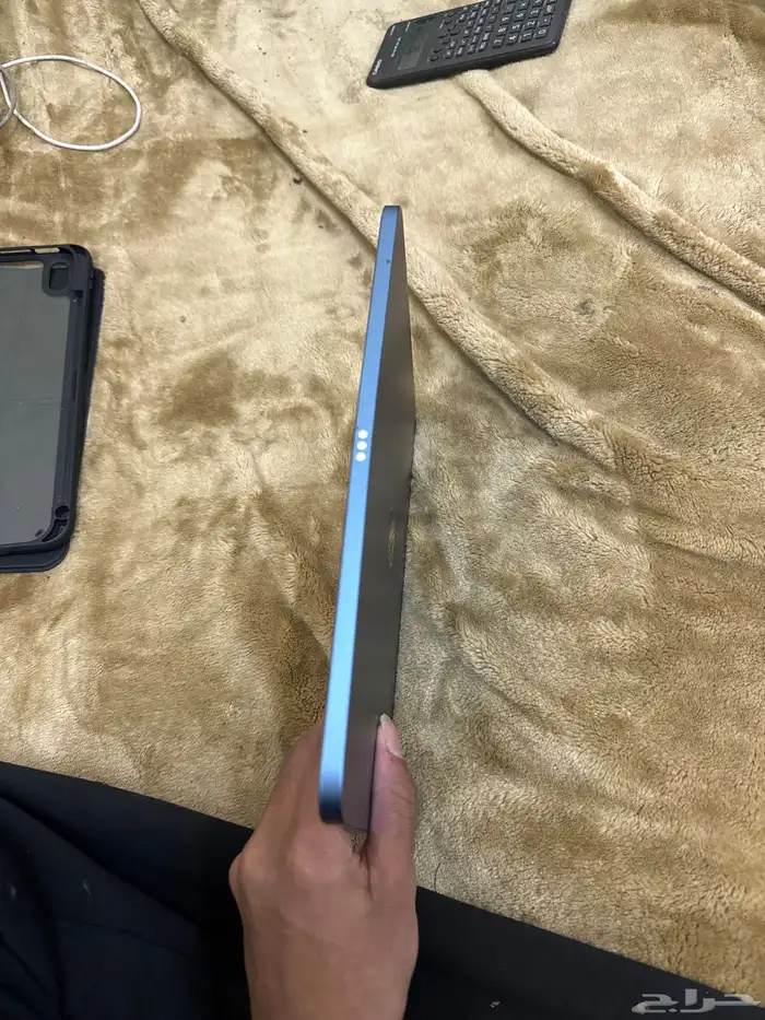 iPad للبيع 128 جيجا نظيف مع كرتونة 5