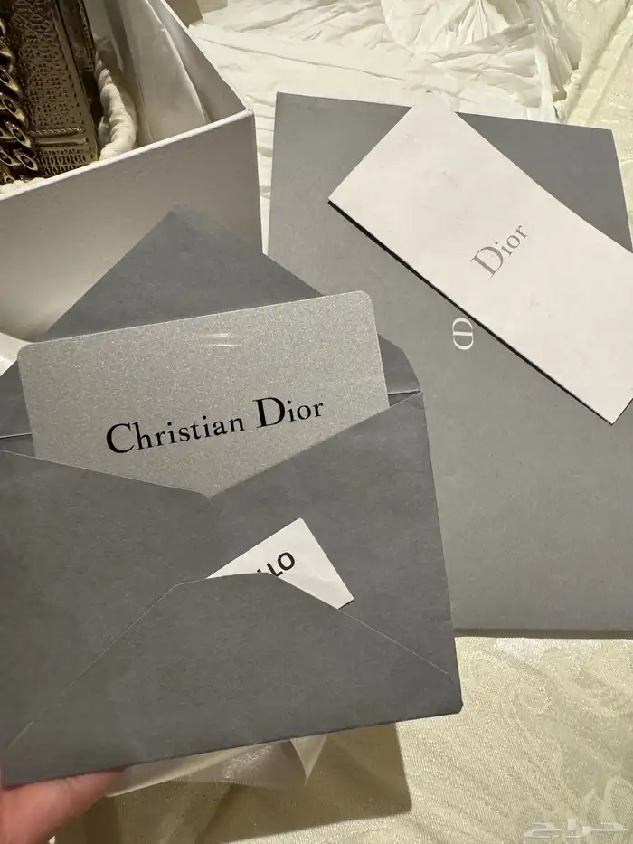 شنطة ديور اصلية للبيع 1