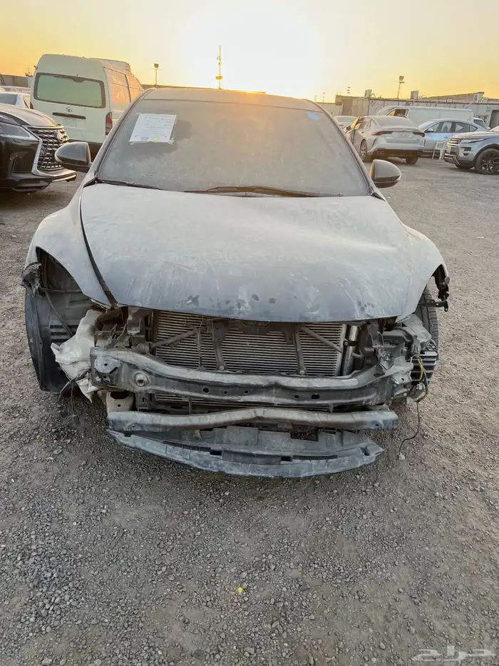 مازدا 6 2013 فل كامل رياضي مصدوم 4