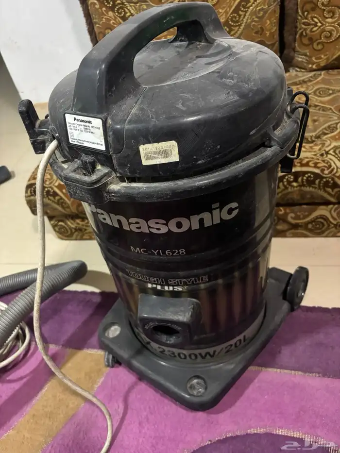 مكنسة كهربائية بانسونيك عدد 2 وهيتاشي عدد 1 3