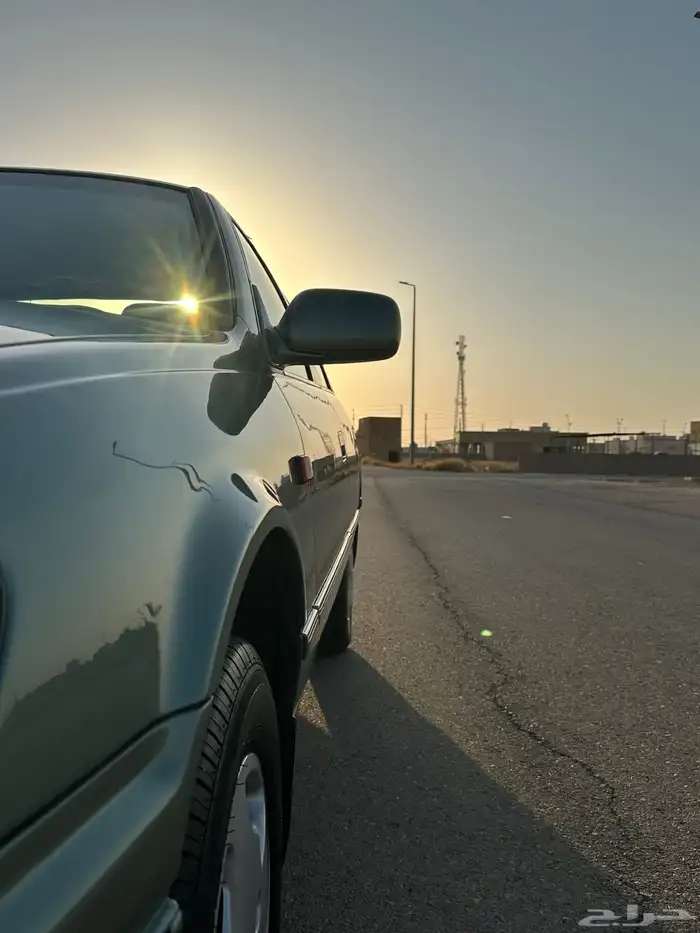 للبيع كامري 2000 11