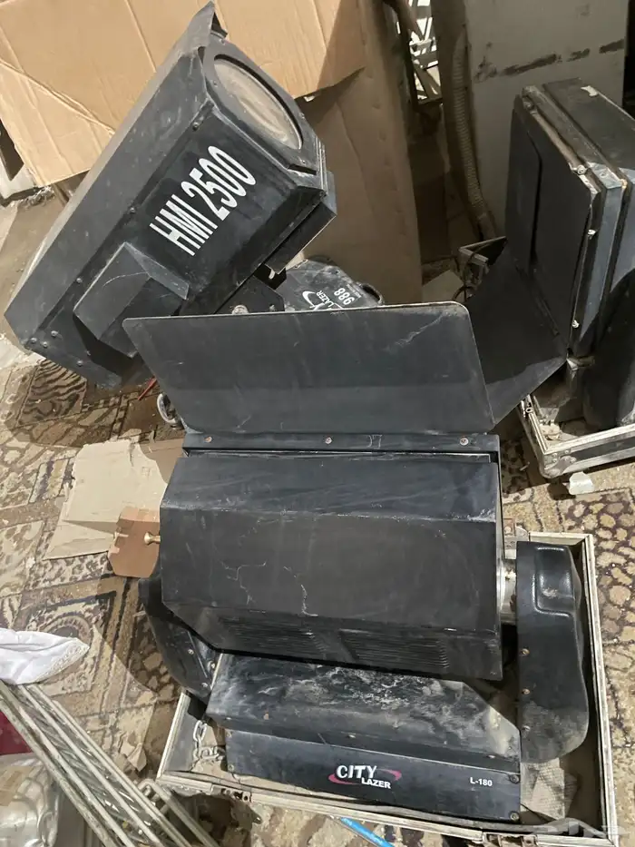 ليزرات أضاءه 1