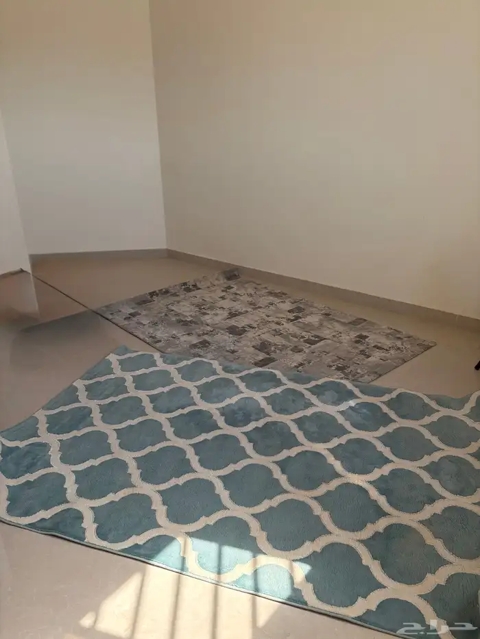 للبيع اثاث 0