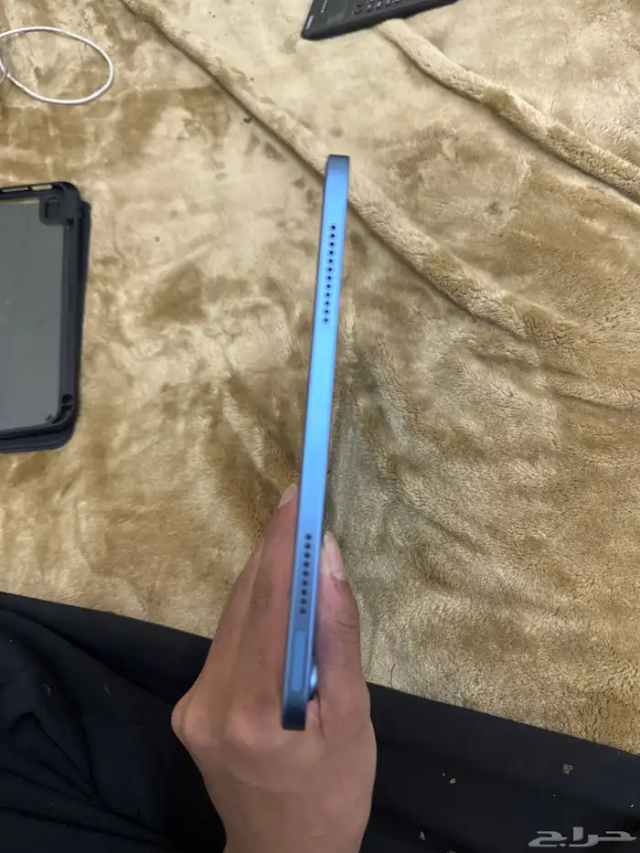 iPad للبيع 128 جيجا نظيف مع كرتونة 6