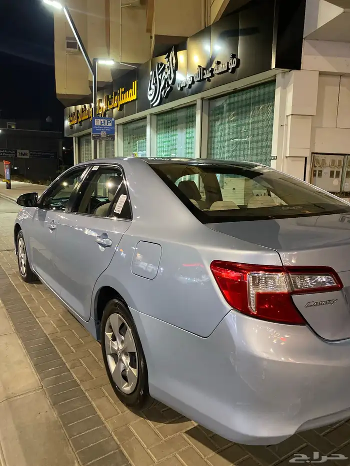 كامري 2013 نظيفة جدا 3