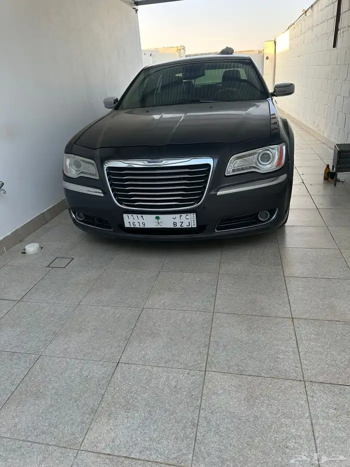 كرايزلر 300c موديل 2014 فل كامل همي 0