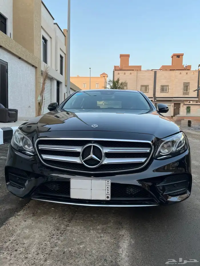 مرسيدس E300 نظيف 2018 6