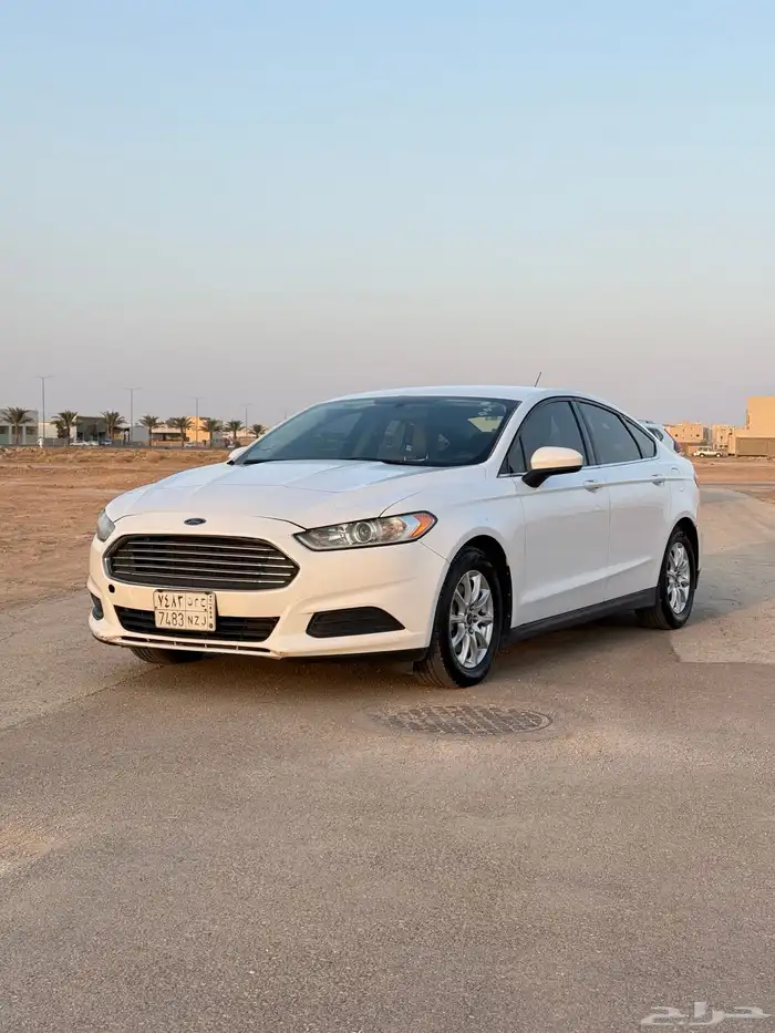 فورد فيوجن 2015 0
