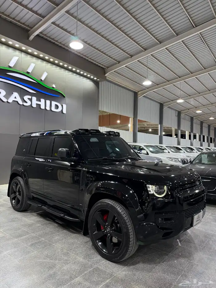 ديفندر 2020 فئة HSE V6 لدى معرض(عبيد الرشيدي) 14