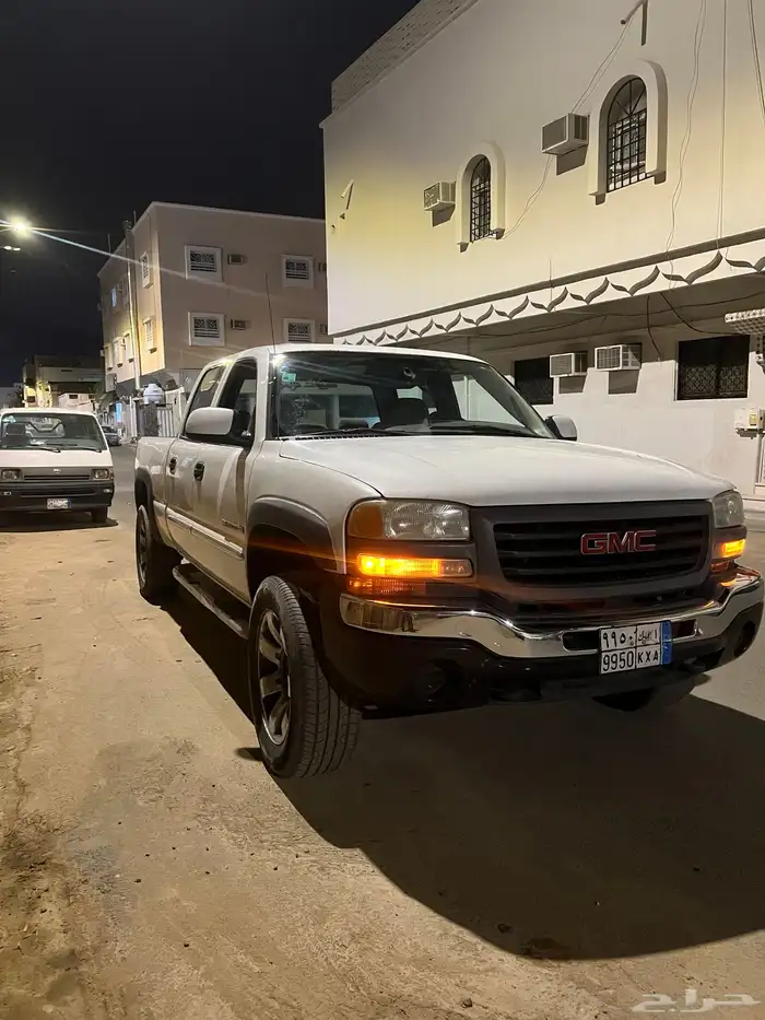 جمس 2006 فيه رشوش متفرقه محركاته شرط الدبل مفصول العامود 2