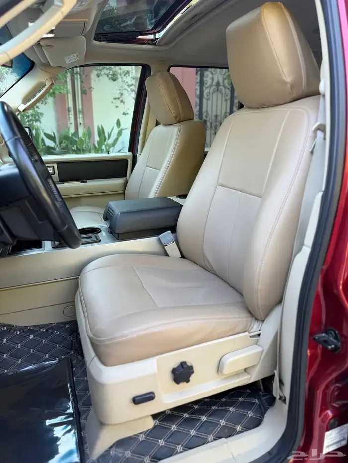 Ford Expedition XLT 2016 16