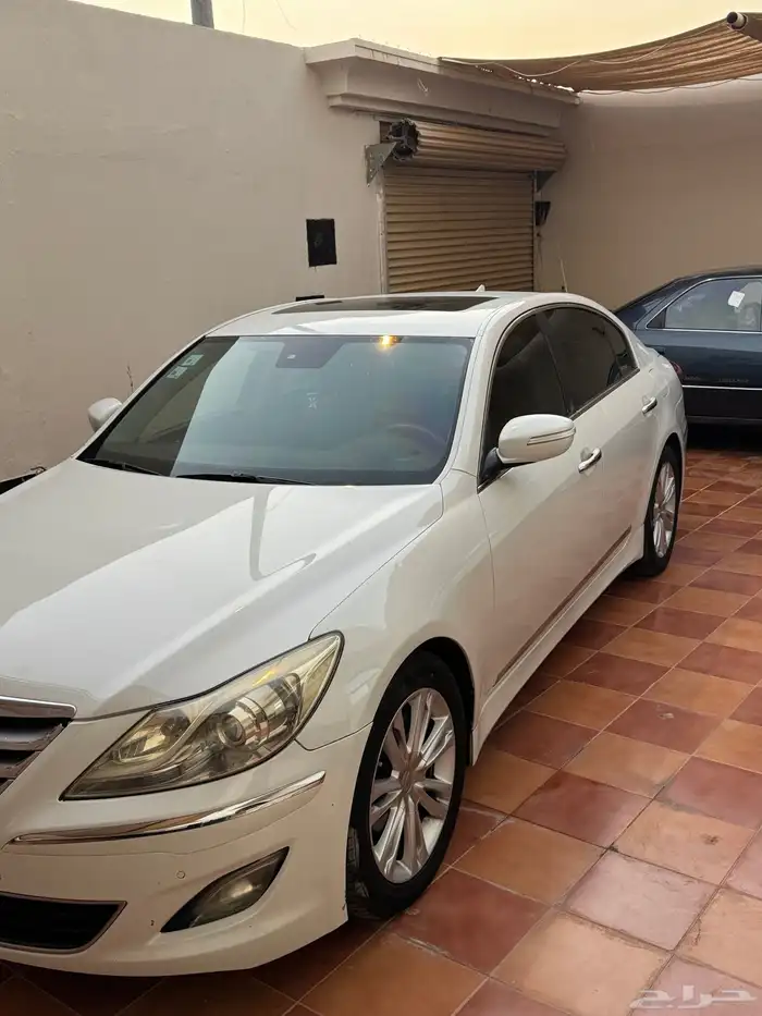 هونداي جنسس 2012 فل كامل اعلى فئة 9