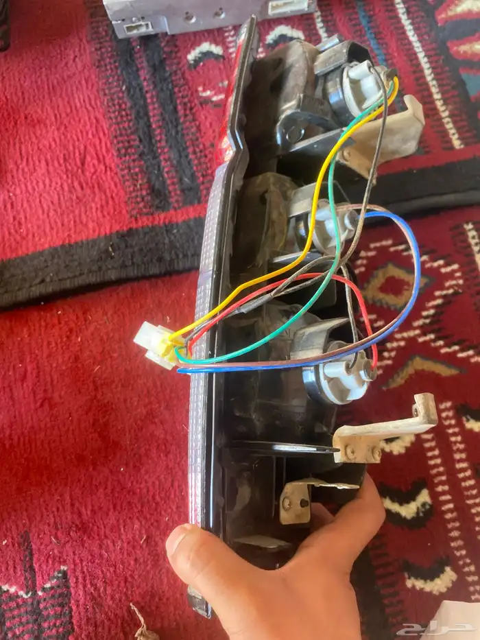 سلام عليكم ديكورات ددسن وقطاع غيار وكاله ونضيفه 30