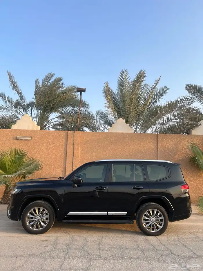 تويوتا لاندكروزر L3 (( مالك اول)) 2023 0