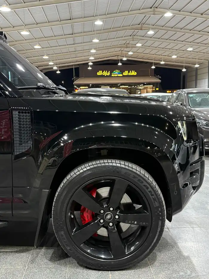 ديفندر 2020 فئة HSE V6 لدى معرض(عبيد الرشيدي) 25
