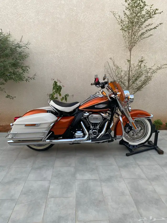 للبيع هارلي Highway King 2023 1